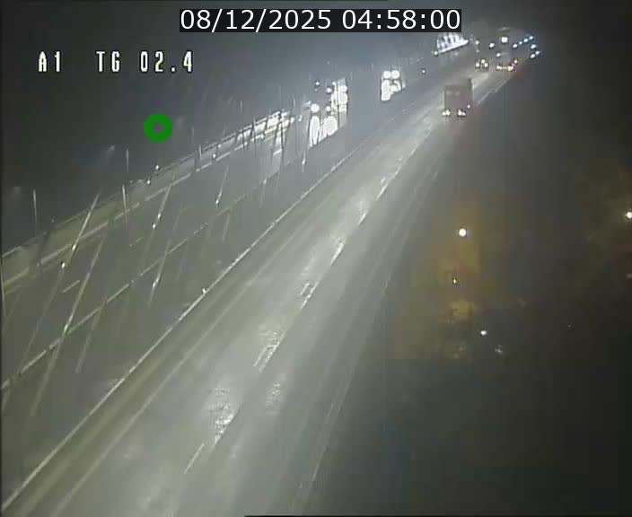 Traffic live webcam Luxembourg Sandweiler - A1 direction Luxembourg-ville - BK 2.4