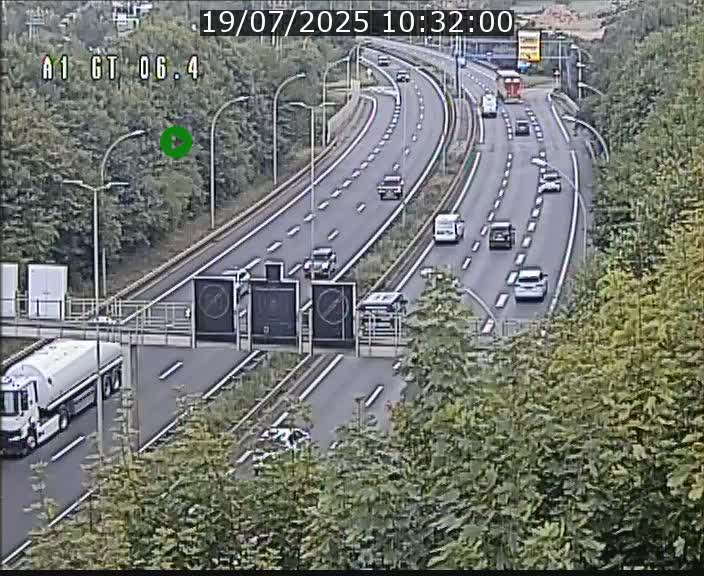Traffic live webcam Luxembourg Hamm - A1 direction Sandweiler - BK 6.4