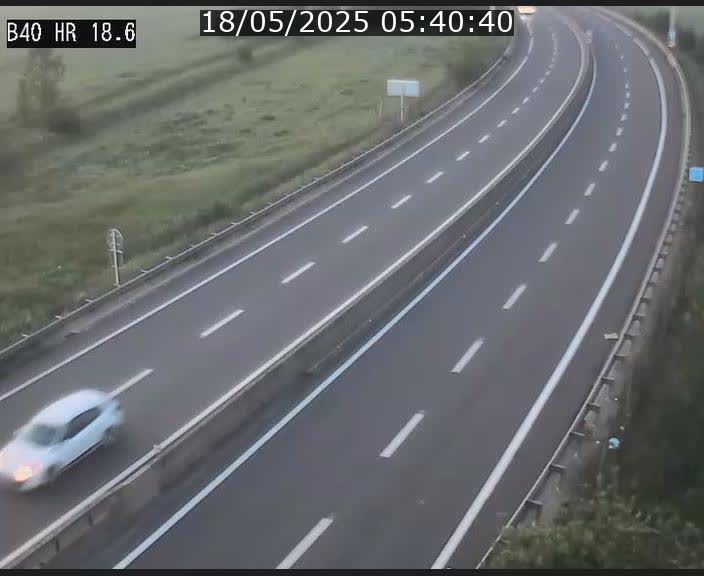 Webcam sur la route de liaison entre Micheville et Esch-Belval à la frontière entre le Luxembourg et la France. Vue orientée vers la Lorraine.