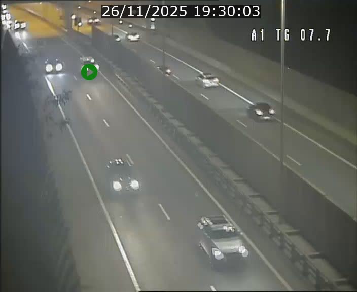 Traffic live webcam Luxembourg Kirchberg - A1 direction Luxembourg-ville - BK 7.7