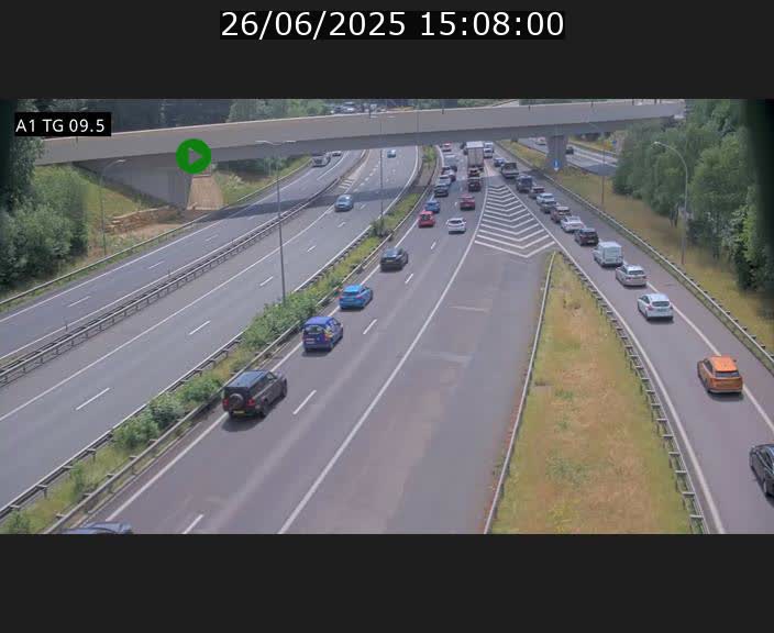 Traffic live webcam Luxembourg Jonction Grünewald - A1 direction Luxembourg-ville - BK 9.5