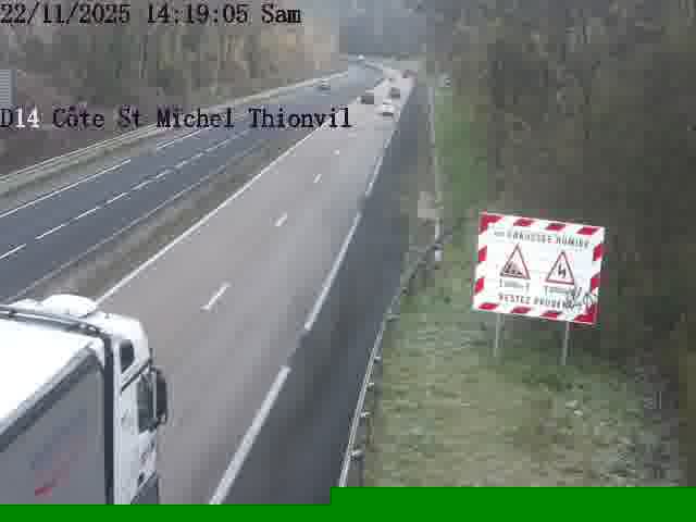 Webcam sur la D14, dans la côte Saint-Michel. Vue orientée vers Thionville