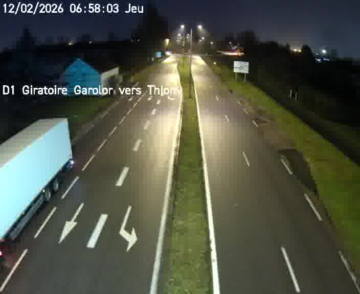 Webcam de surveillance sur D1 (France) à Ennery, cadrée vers Thionville, proposant une information routière utile aux déplacements quotidiens.