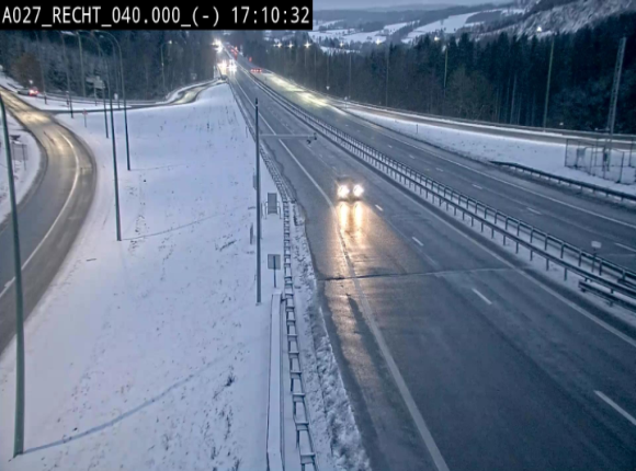 Webcam A27/E42 à hauteur de la sortie 13 Recht à proximité de Malmedy. Vue orientée vers Malmedy et Liège