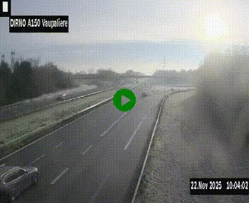 Webcam autoroute A150 à hauteur de La Vaupalière en périphérie de Rouen. Vue orientée vers Rouen
