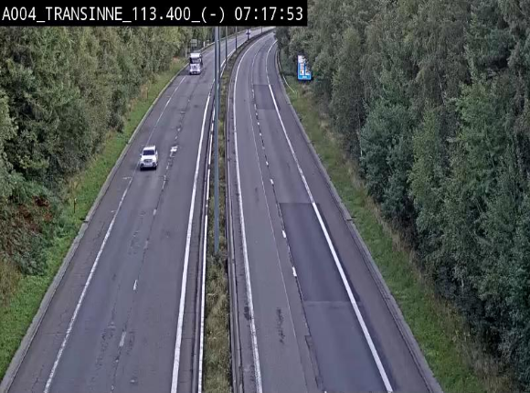 Caméra trafic E411 (A4) - Transinne direction Namur - BK 113.425