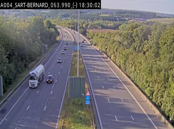 Webcam E411 à hauteur d'Assesse en provenance d'Arlon ou de la N4 vers Namur