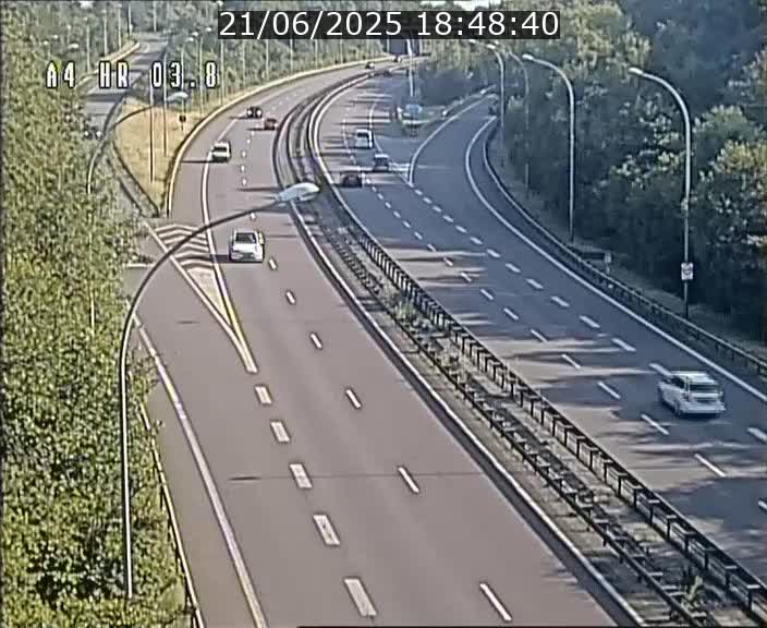 Webcam traffic A4 Luxembourg - BK 3.8 - Leudelange (direction Esch sur Alzette)