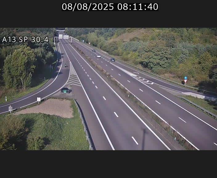 Traffic live webcam Luxembourg Altwies - A13 direction Luxembourg-ville - BK 30.4