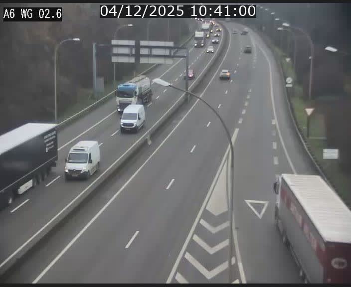 Traffic live webcam Luxembourg Croix de Cessange - A6 - BK 2.6 - direction France/Allemagne