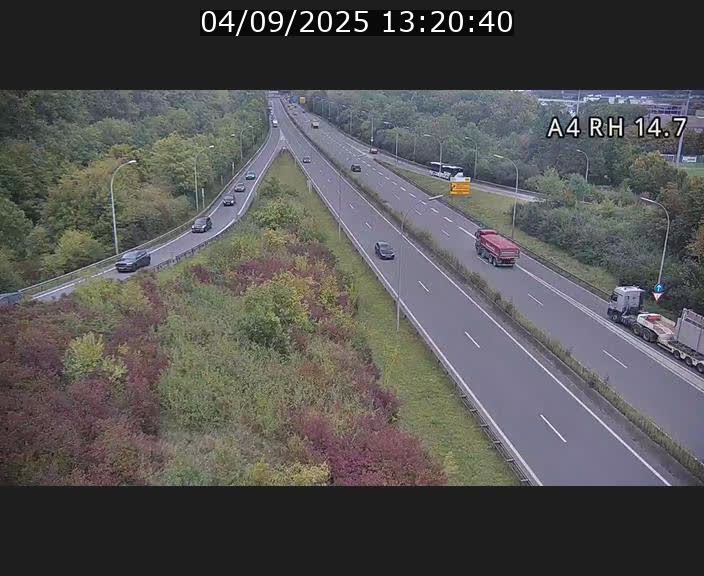Traffic live webcam Luxembourg Jonction Lankelz - A4 - BK 14.7 - direction Luxembourg