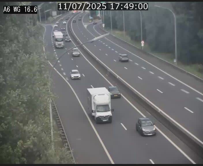 Traffic live webcam Luxembourg Aire de Capellen - A6 - BK 16.6 - direction Luxembourg/France/Allemagne