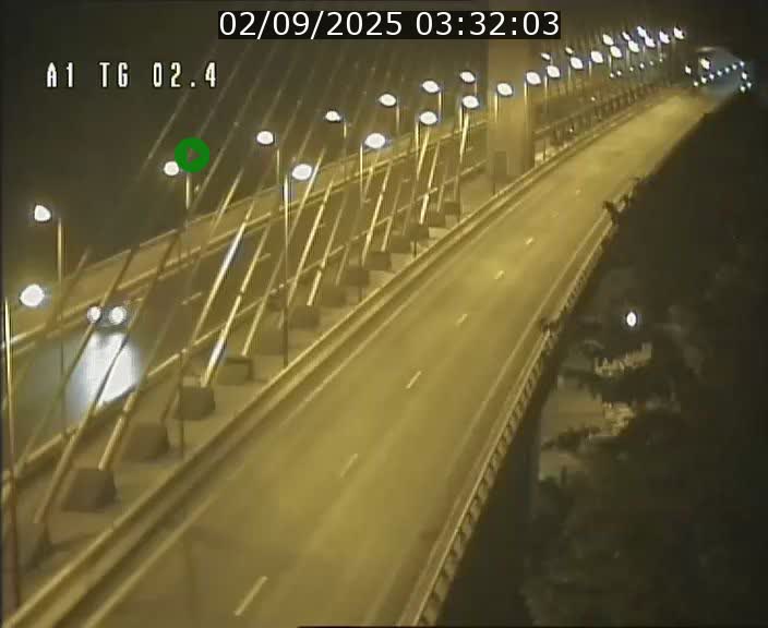 Traffic live webcam Luxembourg Sandweiler - A1 direction Luxembourg-ville - BK 2.4