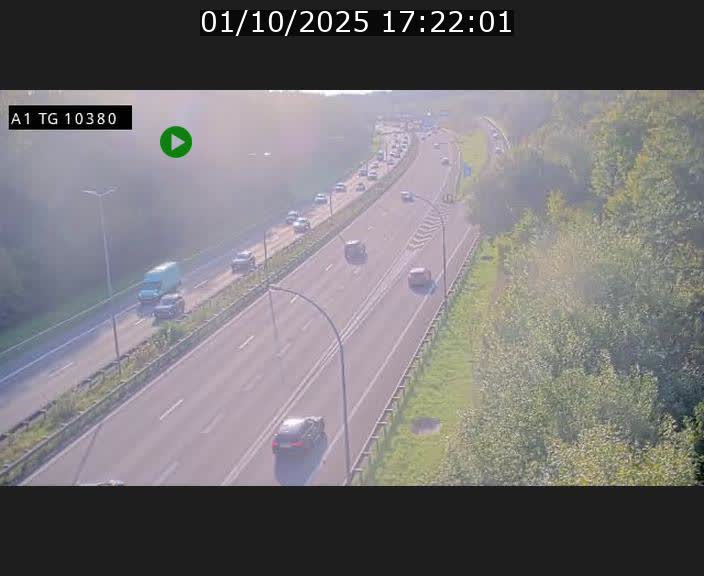 Traffic live webcam Luxembourg Senningerberg - A1 direction Luxembourg Kirchberg - BK 10.3