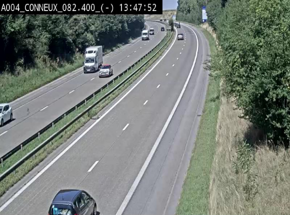 Webcam sur l'E411 avant les sorties 20 menant à Ciney, Dinant et Achêne. Vue orientée vers Namur