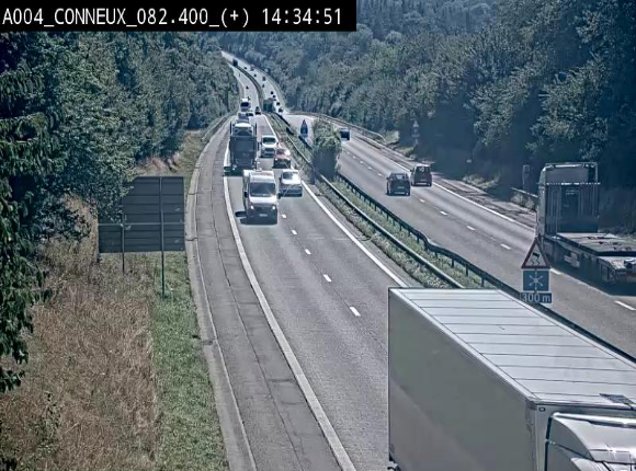 Webcam à hauteur de Conneux sur l'E411 en direction du sud de la Belgique