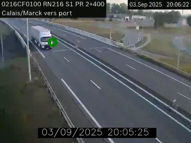 Webcam à Calais sur A216 (N216) en direction du port (harbour) de Calais.