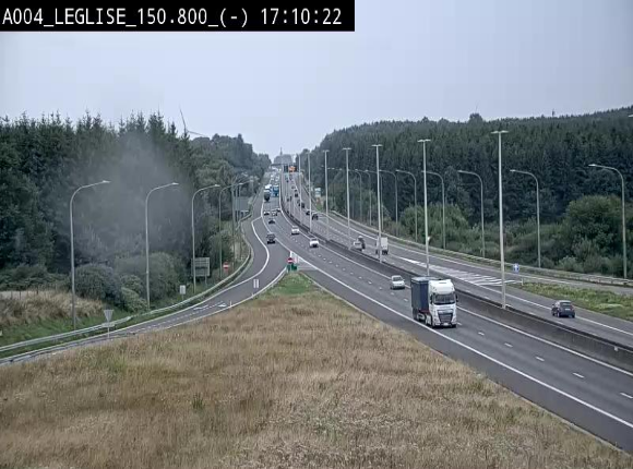 Webcam E411 dans la Côte de Léglise. Vue orientée vers Bruxelles