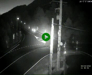 Webcam au carrefour de la croisade, à la jonction entre la N22 et la N320, avant le poste de douane franco-andorrane. Webcam à 1790 mètres d'altitude
