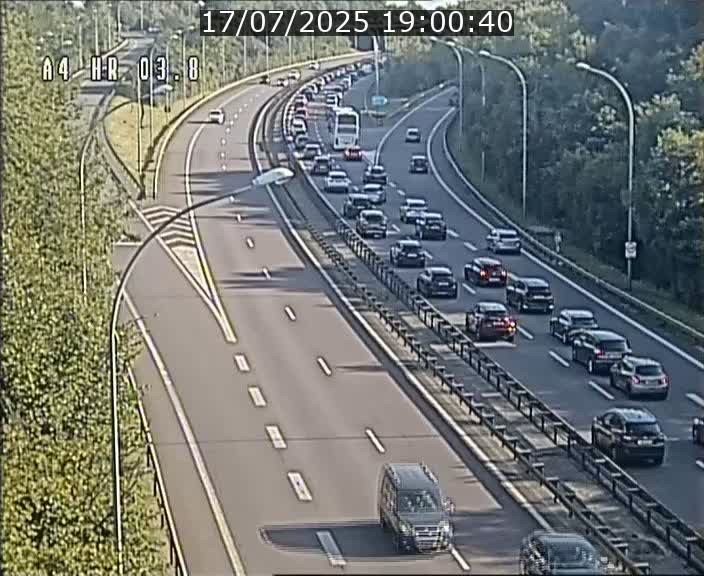 Webcam traffic A4 Luxembourg - BK 3.8 - Leudelange (direction Esch sur Alzette)