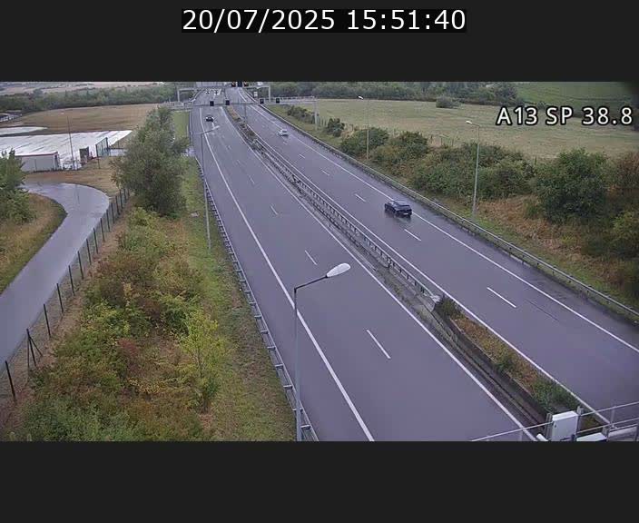 Webcam autoroute A13 à l'entrée ouest du tunnel Markusbierg à Schengen. Vue orientée vers le tunnel et l'Allemagne