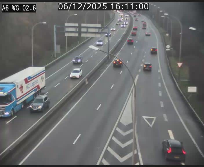 Traffic live webcam Luxembourg Croix de Cessange - A6 - BK 2.6 - direction France/Allemagne