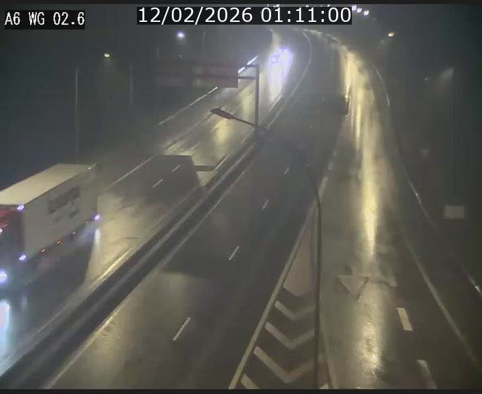 Traffic live webcam Luxembourg Croix de Cessange - A6 - BK 2.6 - direction France/Allemagne