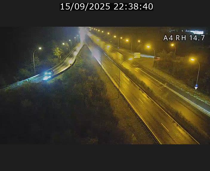 Traffic live webcam Luxembourg Jonction Lankelz - A4 - BK 14.7 - direction Luxembourg