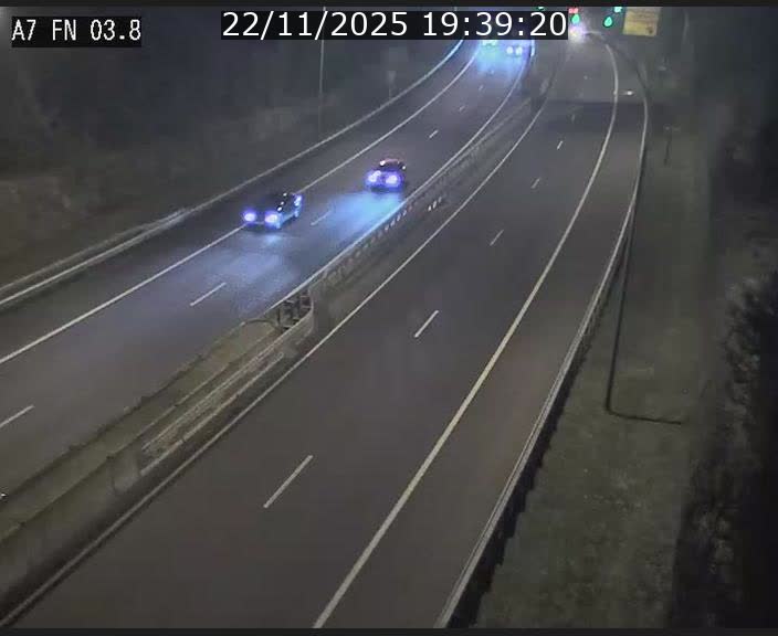 Caméra autoroute Luxembourg A7 - Passage à gibier Rëngelbour - direction Tunnel Stafelter