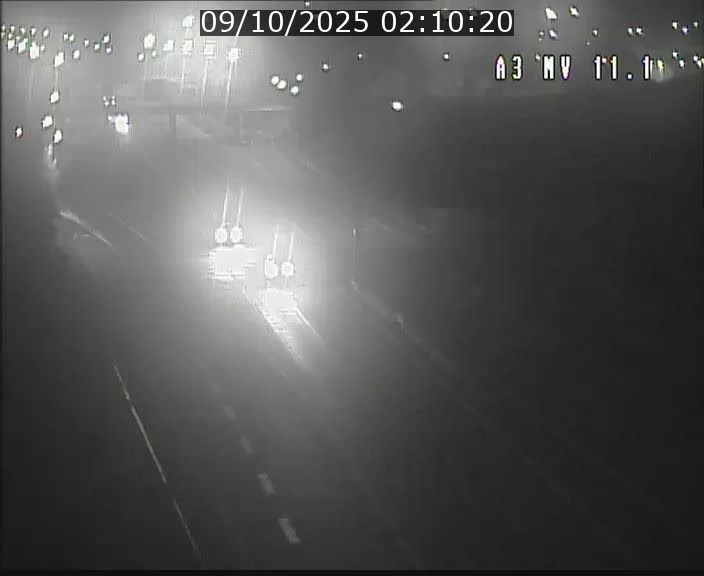 Traffic live webcam Luxembourg Croix de Bettembourg A3 - BK 11.1 - direction Luxembourg-ville