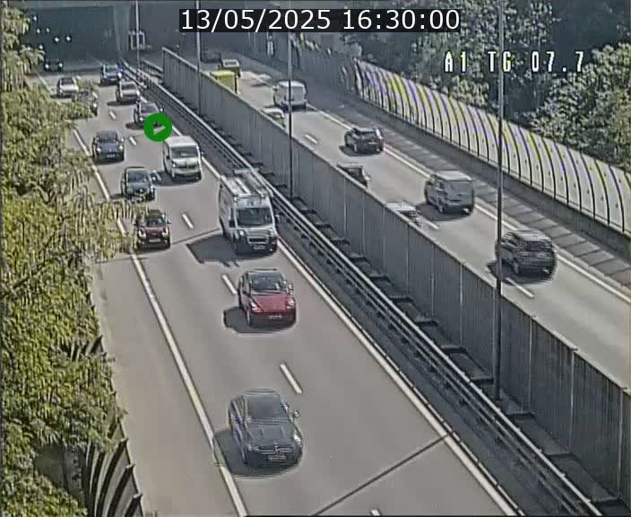 Traffic live webcam Luxembourg Kirchberg - A1 direction Luxembourg-ville - BK 7.7