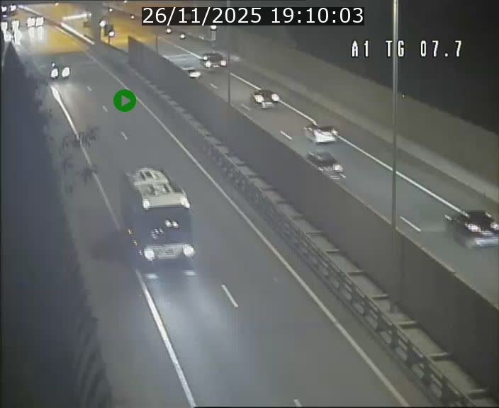 Traffic live webcam Luxembourg Kirchberg - A1 direction Luxembourg-ville - BK 7.7