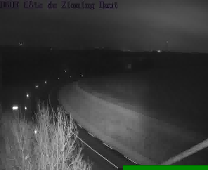Webcam sur la D603 située en haut de la Côte de Zimming. Vue orientée vers Saint-Avold.