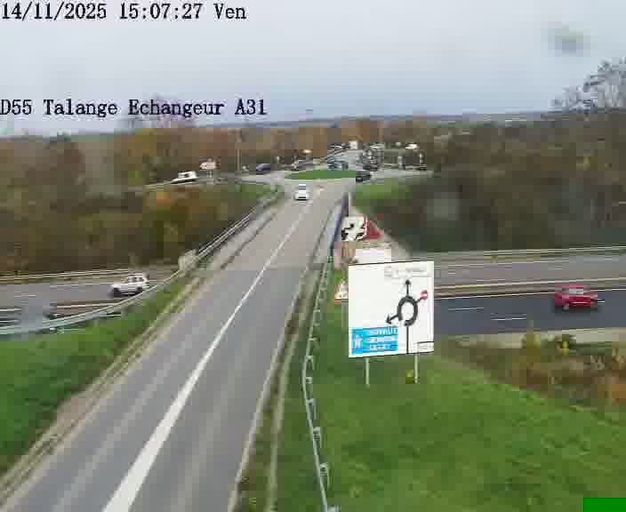 Webcam sur la D55 à Talange au niveau du pont surplombant l'A31 (sens droite-gauche vers Luxembourg). Vue orientée vers Ay-sur-Moselle.