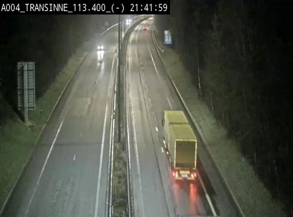 Caméra trafic E411 (A4) - Transinne direction Namur - BK 113.425