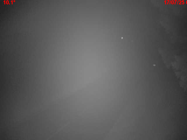 Webcam en haut du col du Ballon d'Alsace sur la D465 à 1075 mètres d'altitude dans les Vosges