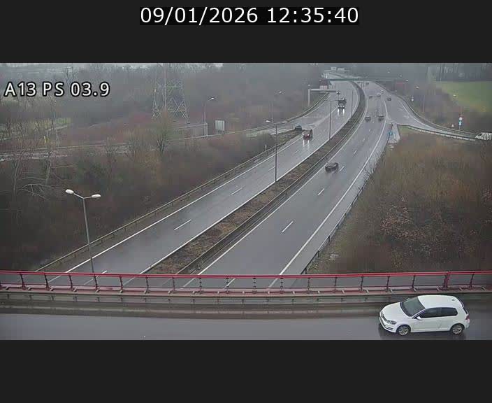 Traffic live webcam Luxembourg Differdange - A13 direction Esch-sur-Alzette - BK 3.9
