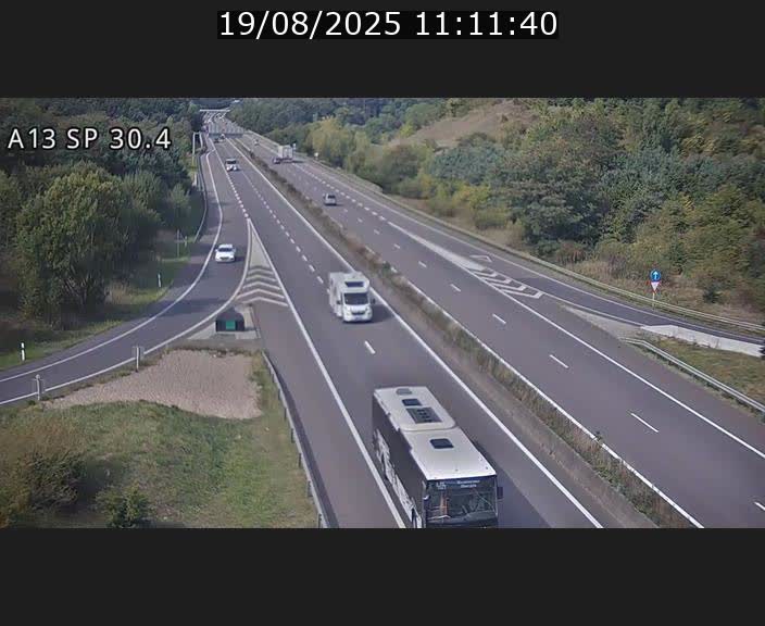 Traffic live webcam Luxembourg Altwies - A13 direction Luxembourg-ville - BK 30.4