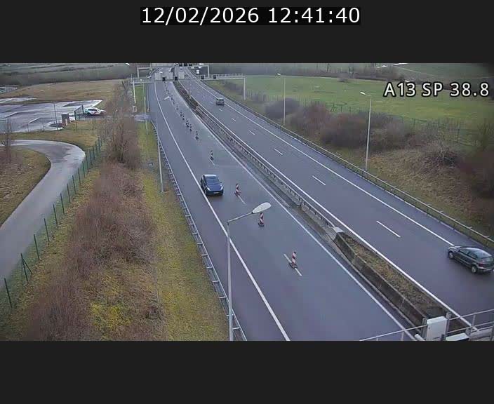 Webcam autoroute A13 à l'entrée ouest du tunnel Markusbierg à Schengen. Vue orientée vers le tunnel et l'Allemagne