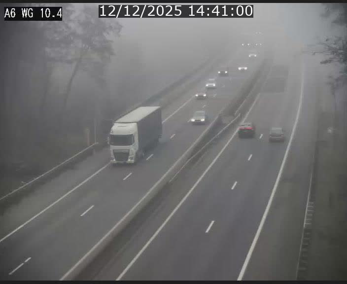 Traffic live webcam Luxembourg Mamer - A6 - BK 10.4 - direction Luxembourg/France/Allemagne