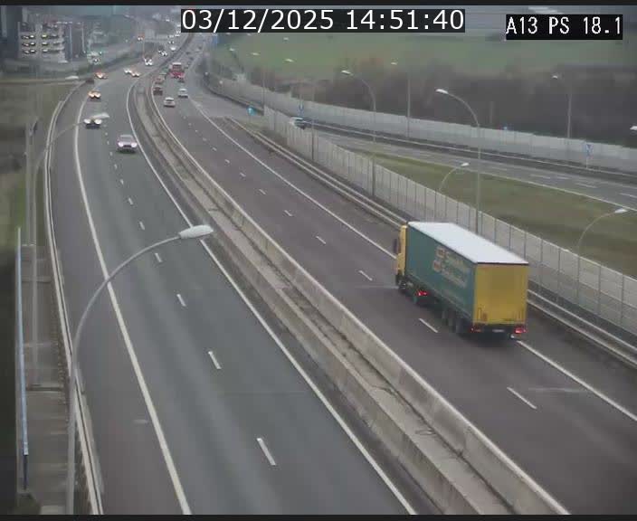 Traffic live webcam Luxembourg Dudelange - A13 direction Croix de Bettembourg - BK 18.1