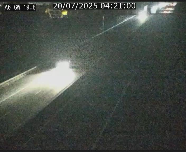 Traffic live webcam Luxembourg - Steinfort - A6 - BK 19.6 - direction Belgique