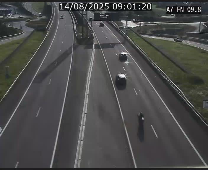Caméra trafic Luxembourg - A7, Tunnel Gousselerbierg, sortie sud, direction rond-point Lorentzweiler (BK 9.9)