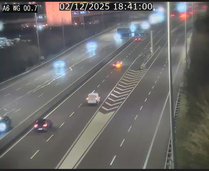 Traffic live webcam Luxembourg Croix de Cessange - A6 - BK 0.7 - direction A3 France