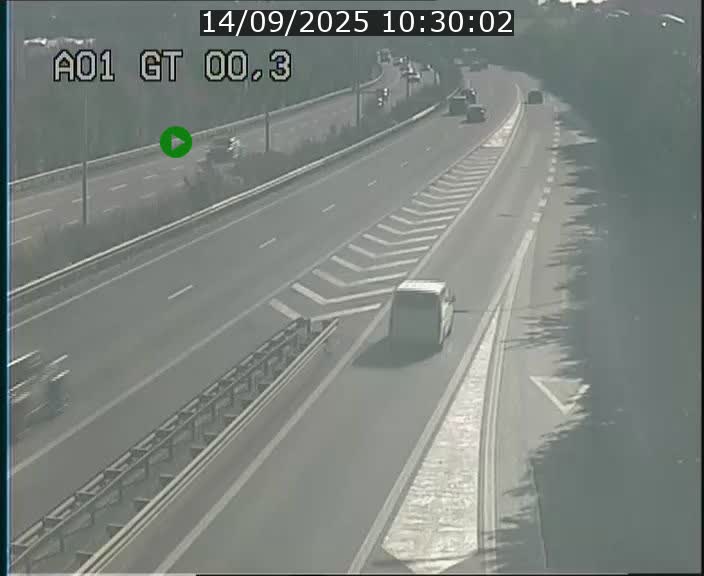 Traffic live webcam Luxembourg Croix de Gasperich - A1 direction Kirchberg - BK 0.3
