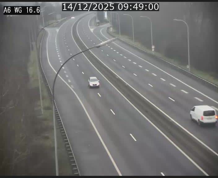 Traffic live webcam Luxembourg Aire de Capellen - A6 - BK 16.6 - direction Luxembourg/France/Allemagne