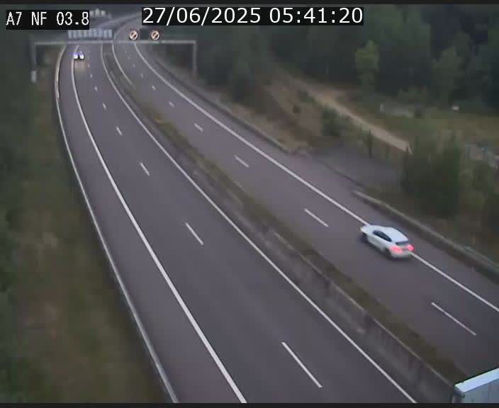 Webcam autoroute A7 au Luxembourg à la sortie du Tunnel Stafelter vers le Nord