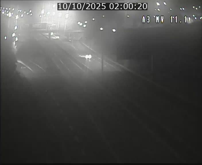 Traffic live webcam Luxembourg Croix de Bettembourg A3 - BK 11.1 - direction Luxembourg-ville