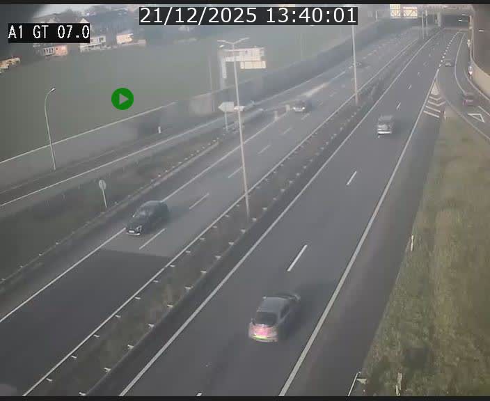 Traffic live webcam Luxembourg Cents - A1 direction Kirchberg - BK 7