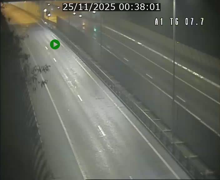 Traffic live webcam Luxembourg Kirchberg - A1 direction Luxembourg-ville - BK 7.7